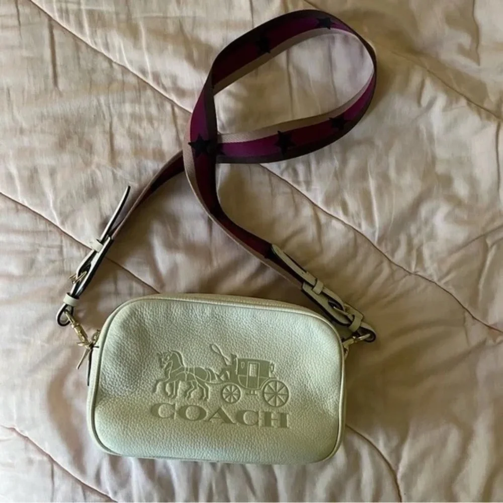 Coach Jes Crossbody Bag Chalk F75818 Pink Strap With Stars